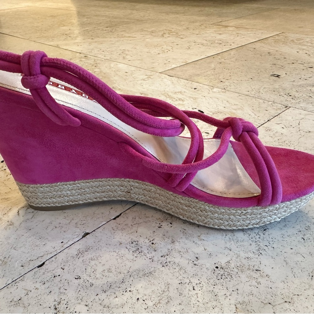 Prada, Fuscia Suede Raffia-Wrapped Espadrille Wedge Sandal, NWOT, Size 7 - Picture 10 of 10